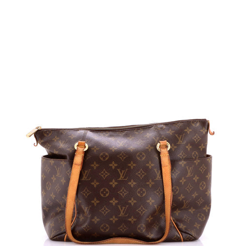 Totally Handbag Monogram Canvas MM