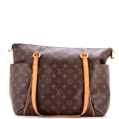 Totally Handbag Monogram Canvas MM