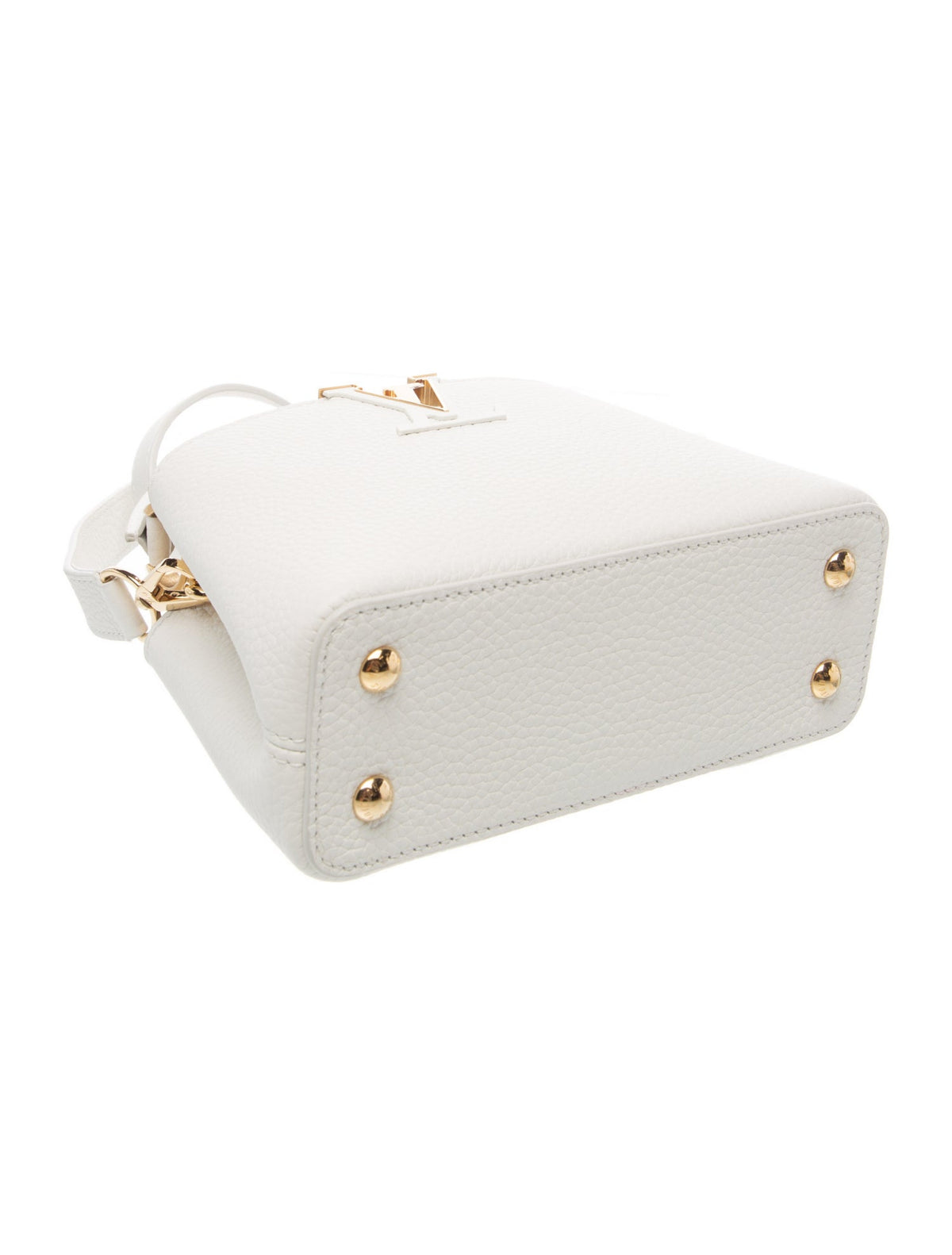 Taurillon Leather Capucines BB