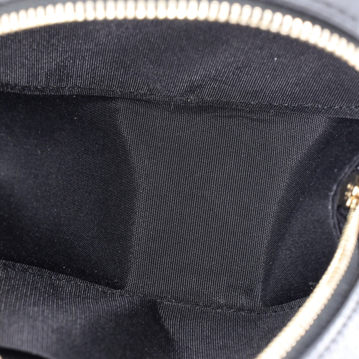 Ribbon Round Clutch With Chain Quilted Lambskin