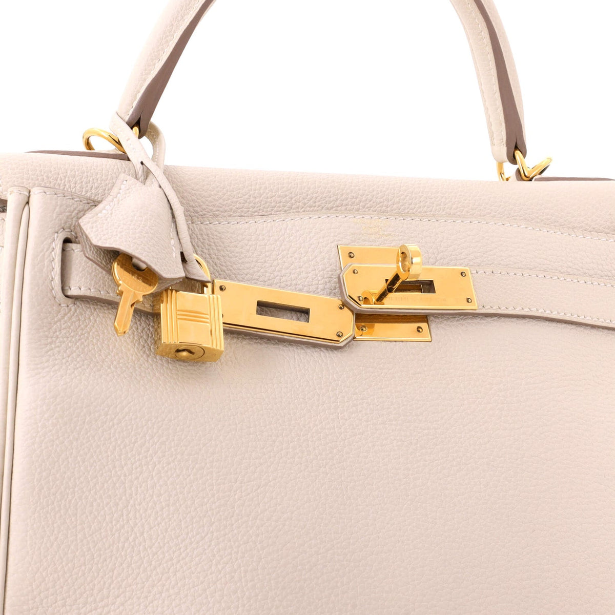 Kelly Handbag Light Togo with Gold Hardware 28